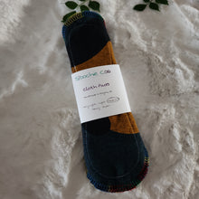 Load image into Gallery viewer, Moontime Cloth Pads Medium Absorbency
