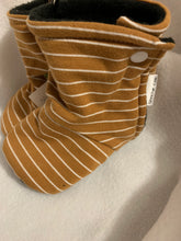 Load image into Gallery viewer, Easy On Booties Hard Sole