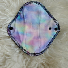 Load image into Gallery viewer, Moontime Cloth Pads Very Light Absorbency