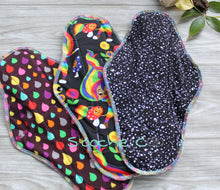 Load image into Gallery viewer, Mama Cloth Pads Super Heavy