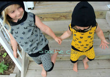 Load image into Gallery viewer, 3-6Y Tank Hoodies