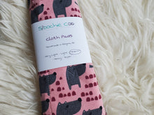 Load image into Gallery viewer, Moontime Cloth Pads Medium Absorbency