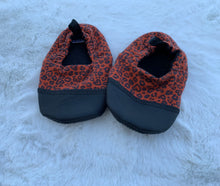 Load image into Gallery viewer, Easy On Shoes Hard Sole
