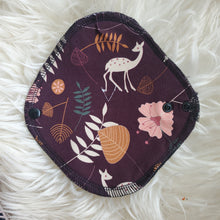 Load image into Gallery viewer, Moontime Cloth Pads Very Light Absorbency
