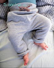 Load image into Gallery viewer, Harem Grow Pants 0-12M
