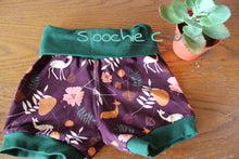 Load image into Gallery viewer, 4/5 Grow Waist Shorts

