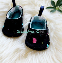 Load image into Gallery viewer, Easy on shoes Soft Sole

